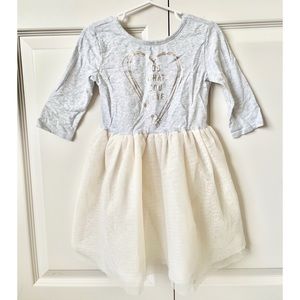 Old Navy 3/4-Sleeve Tutu Dress fToddler Girls 4T grey off white cream, like new!